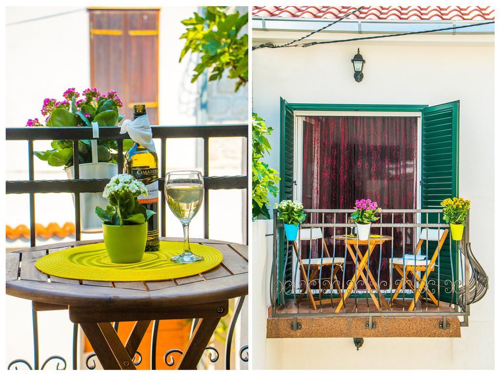 Apartments Cambi Kaštela Pokoj fotografie